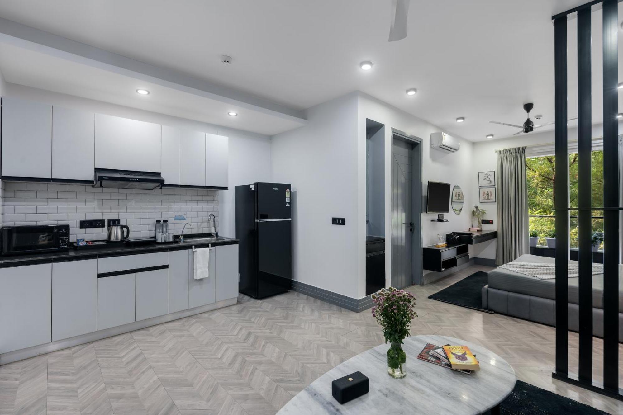 Bedchambers Serviced Apartments - Cyber City Gurgaon Exterior photo